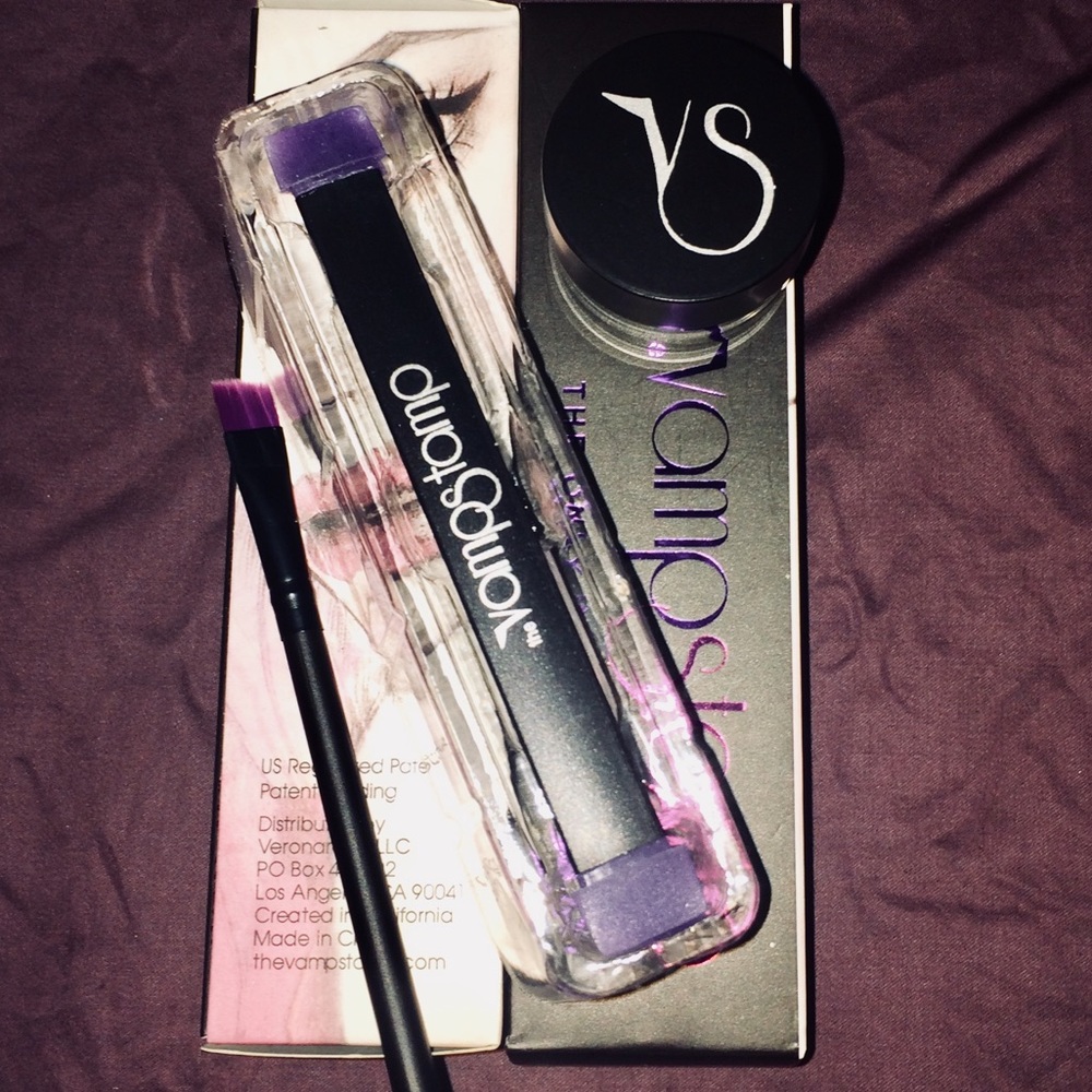 Vampstamp kit ♥️🖤